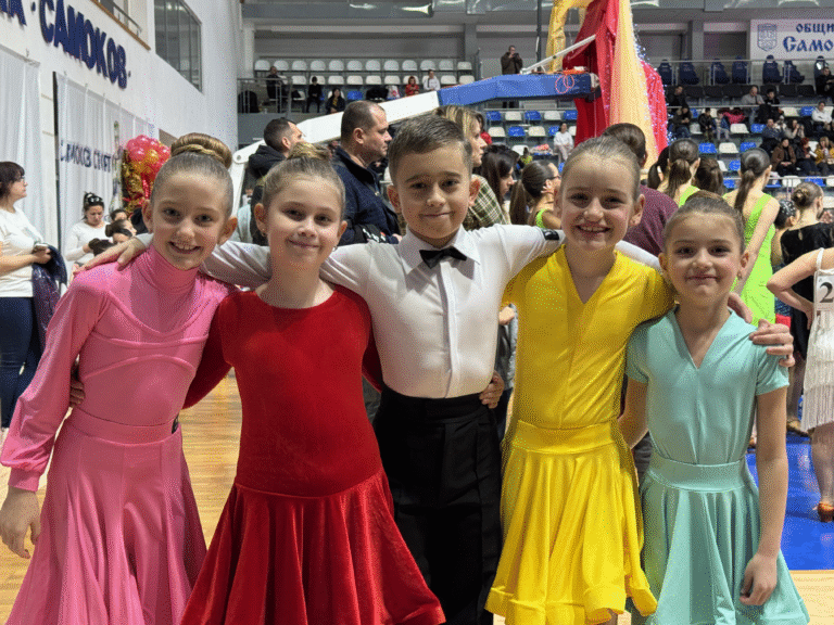 Силен старт на сезона: 24 медала за децата на клуб по спортни танци „Тифо Денс“ от състезанието в гр. Самоков